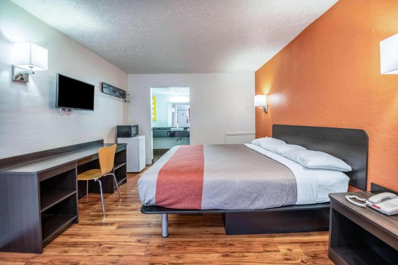 Relax Inn By Oyo Columbus Oh I 70 Εξωτερικό φωτογραφία